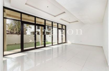 Townhouse - 3 Bedrooms - 5 Bathrooms for rent in Rochester - The Park Villas - DAMAC Hills - Dubai