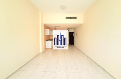 Apartment - Studio - 1 Bathroom for rent in Al Thani Muwaileh - Muwaileh Commercial - Sharjah