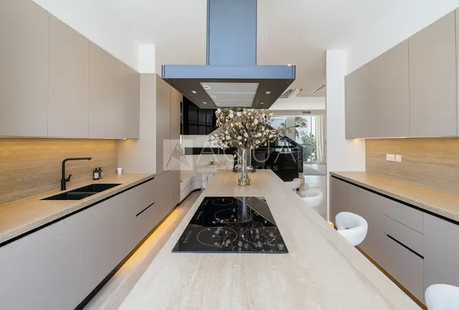 151343418 - Property Image 3