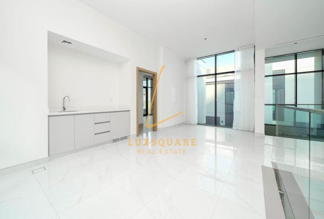 106838003 - Property Image 3