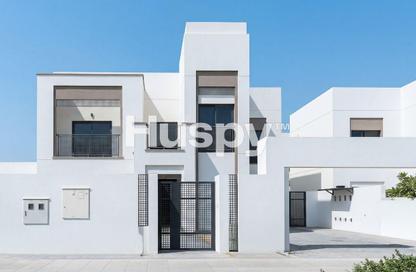 Villa - 4 Bedrooms - 6 Bathrooms for rent in Alreeman II - Al Shamkha - Abu Dhabi