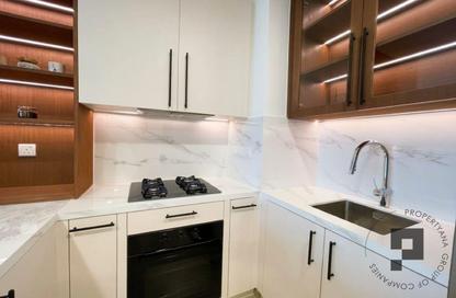Apartment - 2 Bedrooms - 2 Bathrooms for sale in Holland Gardens - Town Square - Dubai