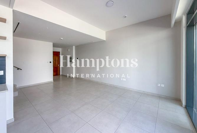 120160712 - Property Main Image