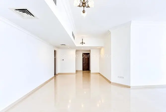 162811150 - Property Image 3