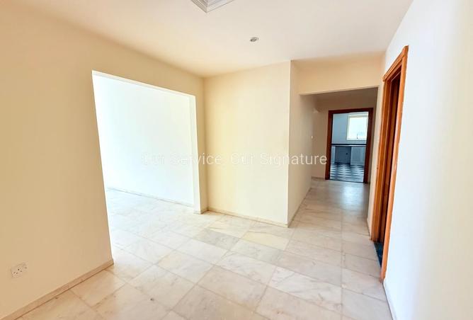 128390469 - Property Image 3