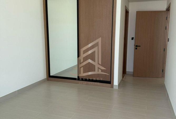 61674943 - صورة العقار 2