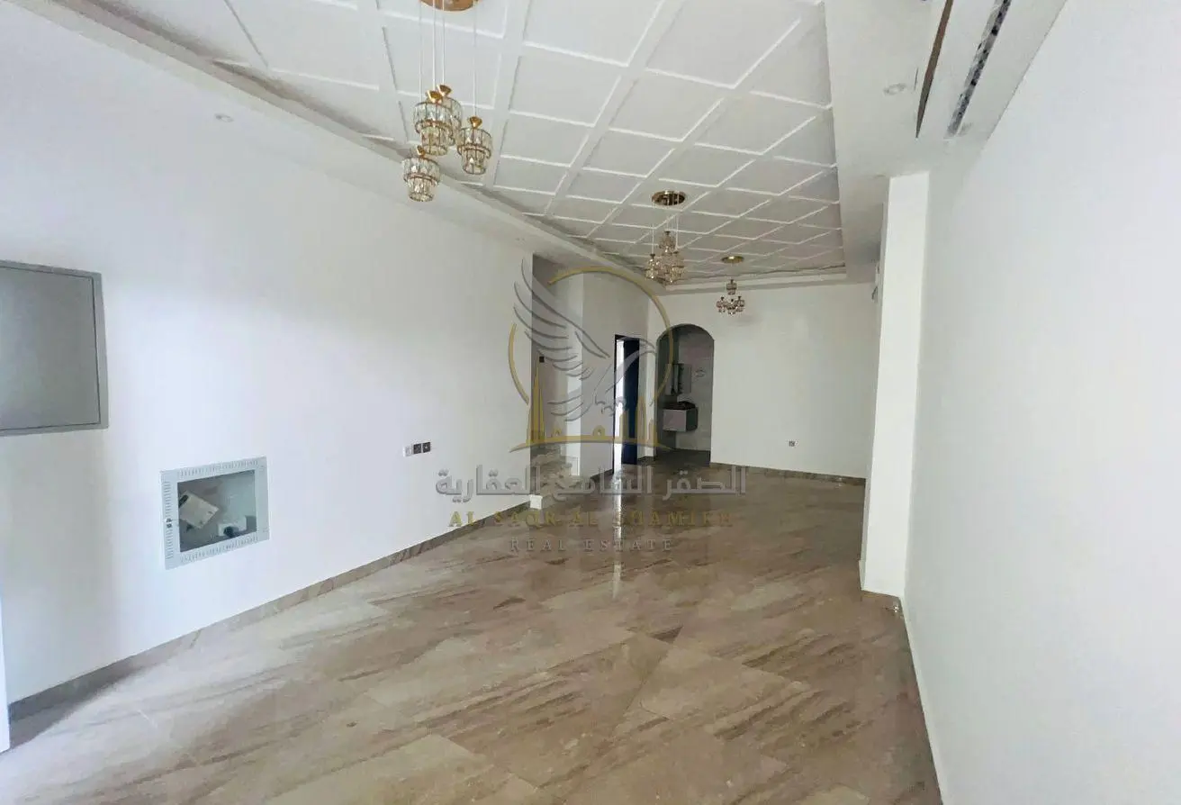 153762328 - Property Main Image
