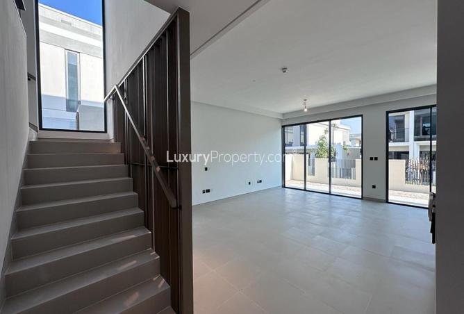 106868055 - Property Image 2