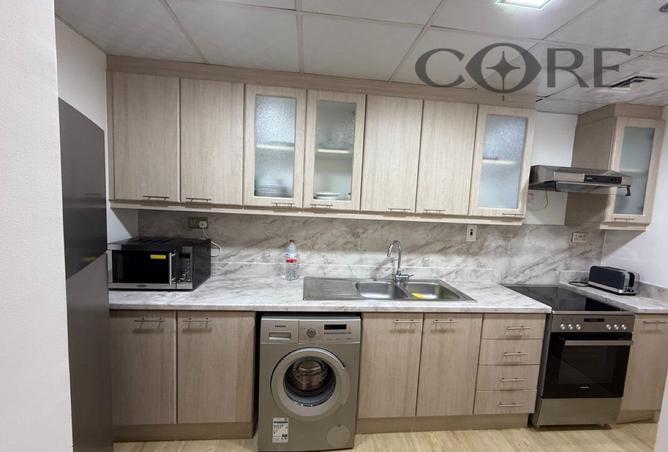 98254063 - Property Image 3