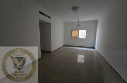 Apartment - 2 Bedrooms - 2 Bathrooms for rent in Al Qulaya'ah - Al Sharq - Sharjah