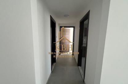 Apartment - 1 Bedroom - 2 Bathrooms for rent in Muweileh Community - Muwaileh Commercial - Sharjah Apartment - 1 Bedroom - 2 Bathrooms for rent in Muweileh Community - Muwaileh Commercial - Sharjah