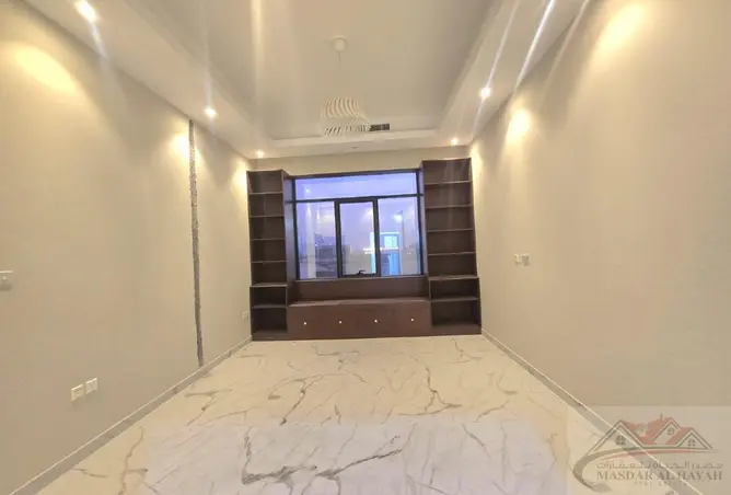 158687517 - Property Image 3