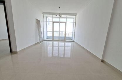Apartment - 1 Bedroom - 2 Bathrooms for rent in New Al Taawun Road - Al Taawun - Sharjah