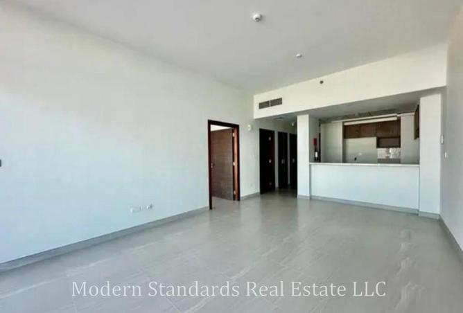 2Ojwn8ObxUu - Property Main Image