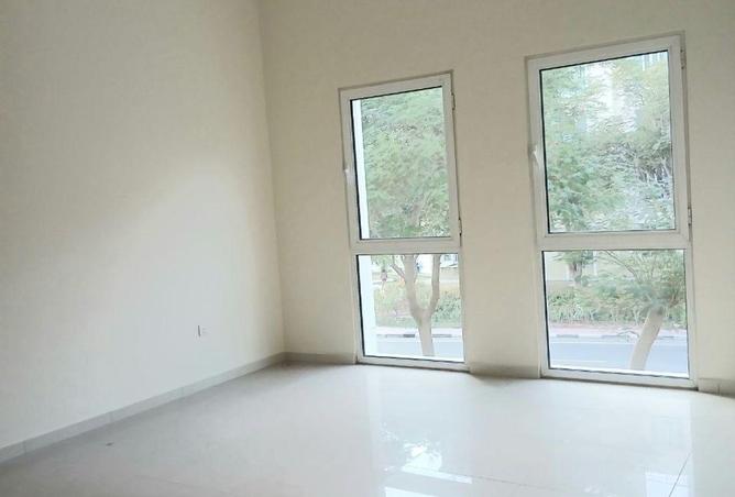 70277379 - Property Main Image