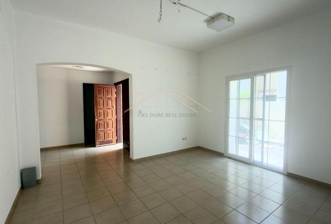 83570602 - Property Image 2