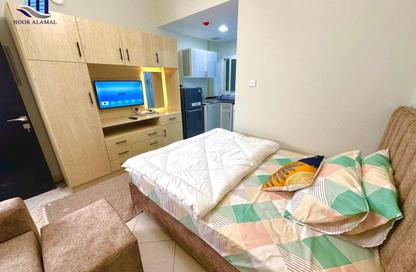 Apartment - Studio - 1 Bathroom for rent in Al Butina 9 Building - Al Butina - Sharjah