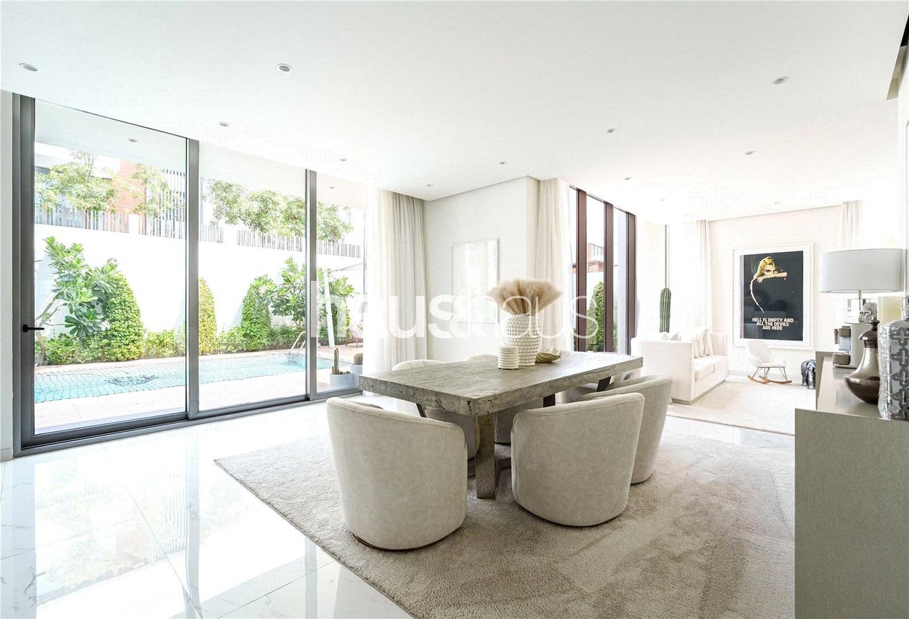 6 Bedroom | One of a Kind Villa | Prime location photo 9
