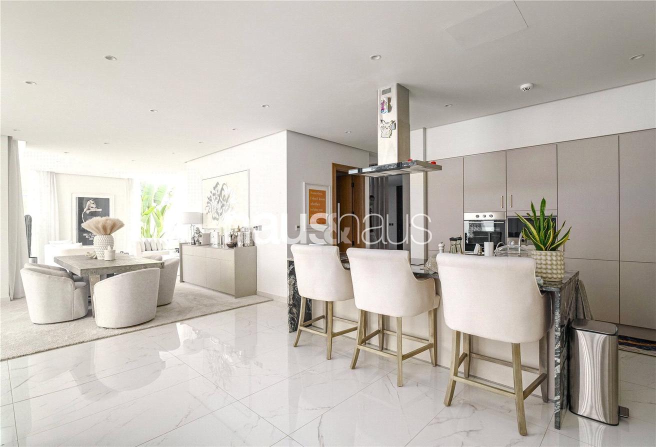 6 Bedroom | One of a Kind Villa | Prime location photo 10