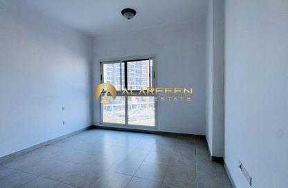 Apartment - 1 - 2 for rent in Mazaya 5 - Queue Point - Liwan - Dubai