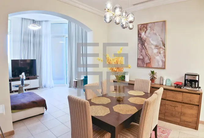 98700976 - Property Image 3