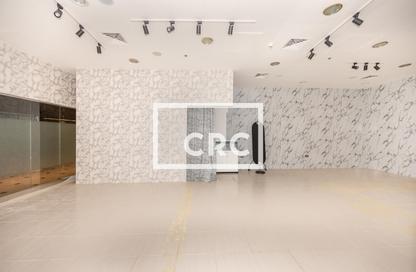 Retail - Studio - 1 for rent in Al Fattan Marine Tower - Al Fattan Marine Towers - Jumeirah Beach Residence - Dubai