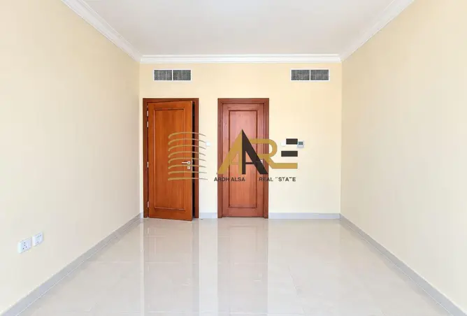 162785151 - Property Image 3