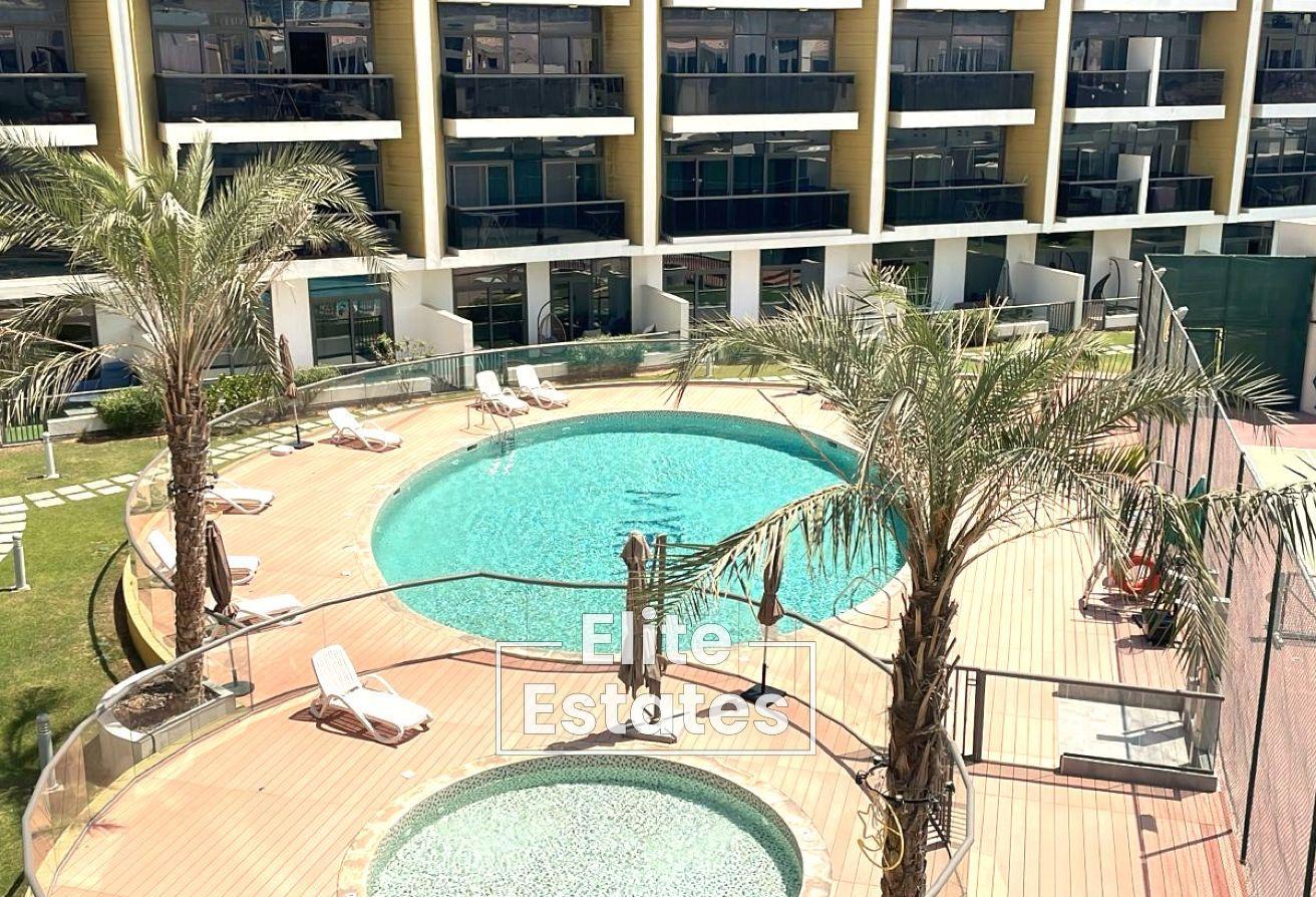 Spacious Studio | Private Balcony | Parking photo 4