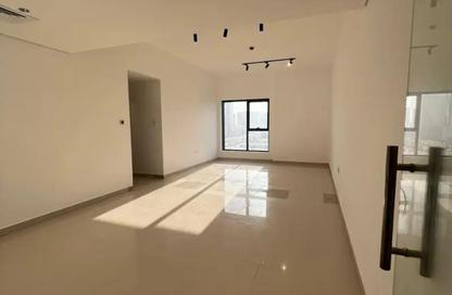 Office Space - 2 Bedrooms - 2 Bathrooms for rent in Gulfa Towers - Al Rashidiya 1 - Al Rashidiya - Ajman