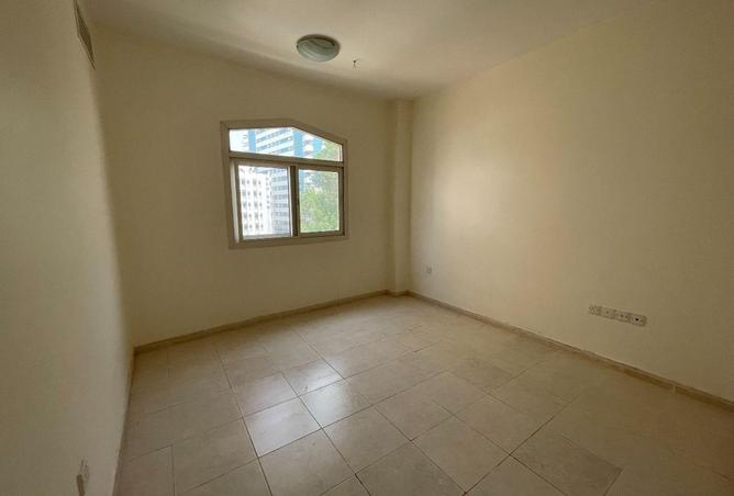 78182810 - Property Image 2