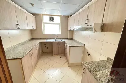 شقة - 2 غرف نوم - 2 حمامات للايجار في بناية مويليح 29 - مويلح - الشارقة