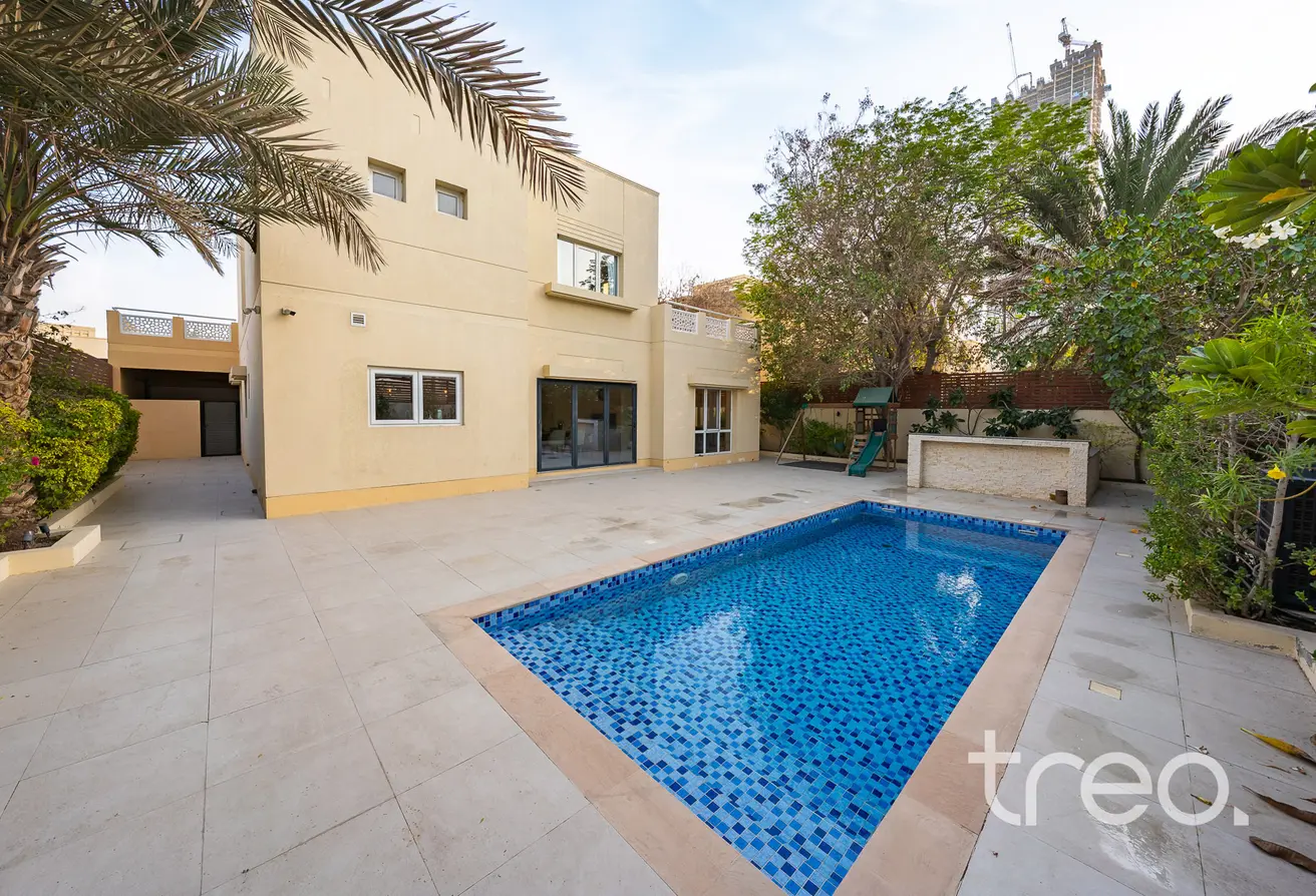 165056218 - Property Main Image
