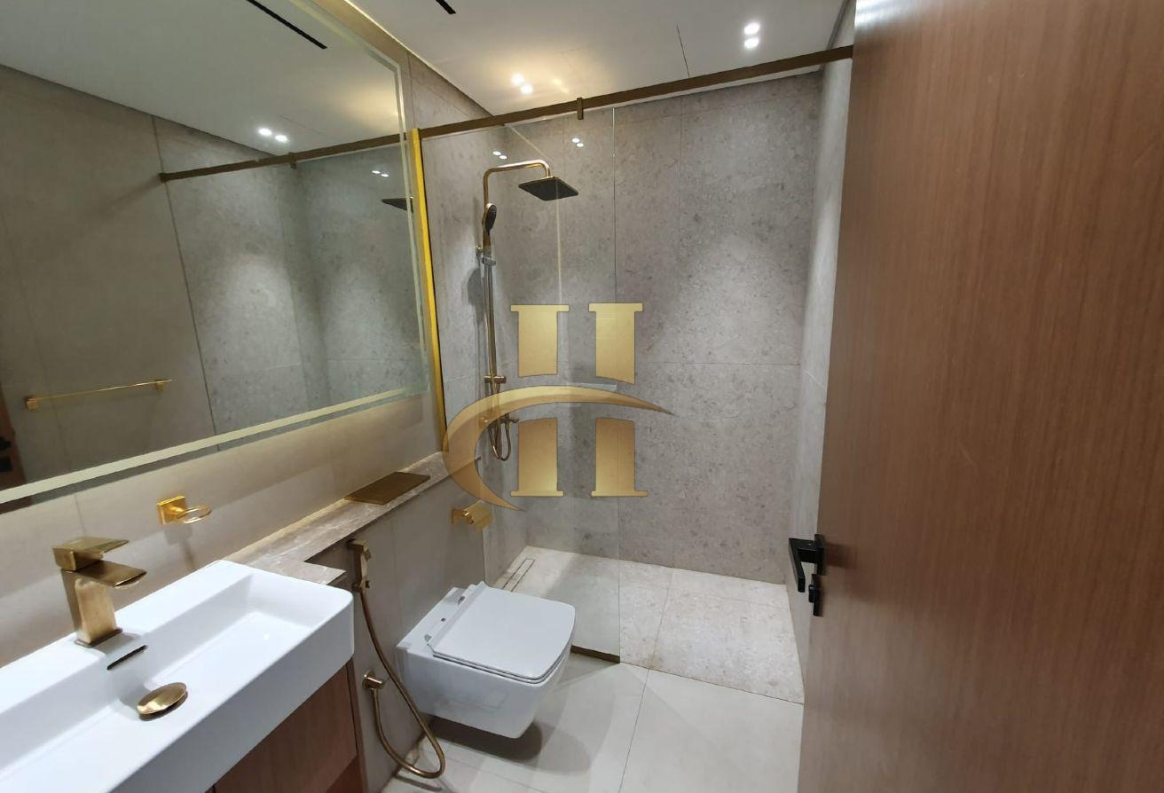 Lavish 2 BHK | High floor | Private Pool photo 11