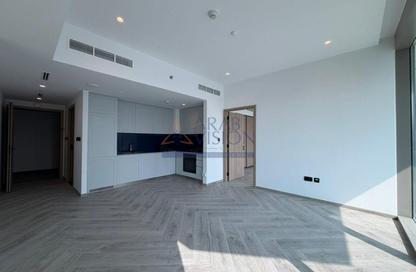 Apartment - 2 Bedrooms - 1 Bathroom for rent in Peninsula Three - Peninsula - Business Bay - Dubai