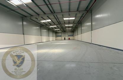 Warehouse - Studio - 2 Bathrooms for rent in Al Jlail - Al Sajaa - Sharjah