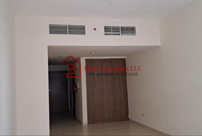111425444 - Property Image 2