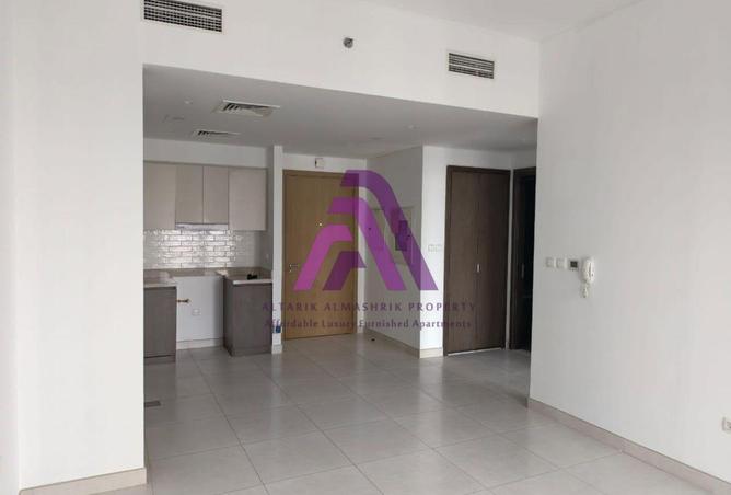 Specious 3 bed room for rent in Creeck Gate tower photo 3