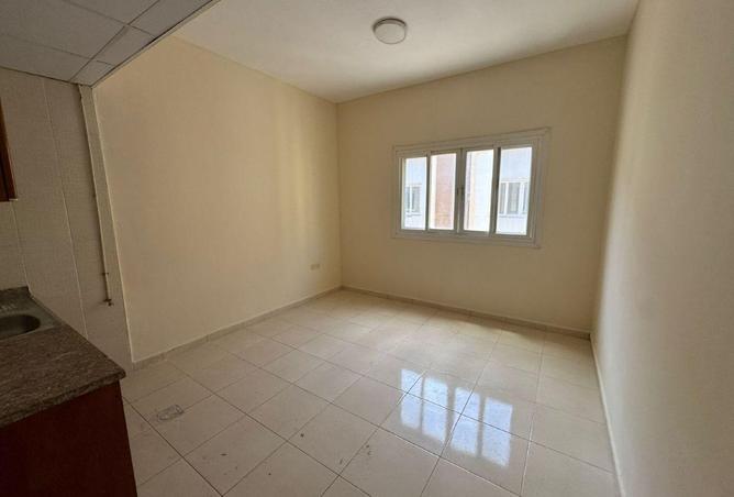 71127969 - Property Main Image