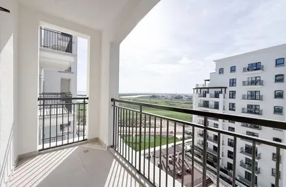 Apartment - 1 Bedroom - 1 Bathroom for rent in Views G - Yas Golf Collection - Yas Island - Abu Dhabi Apartment - 1 Bedroom - 1 Bathroom for rent in Views G - Yas Golf Collection - Yas Island - Abu Dhabi