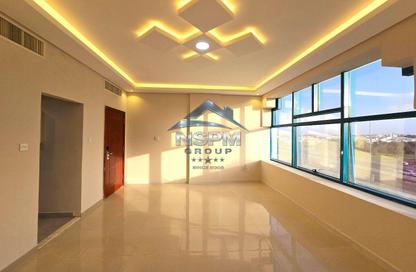 Apartment - Studio - 1 Bathroom for rent in Al Mushrif - Abu Dhabi