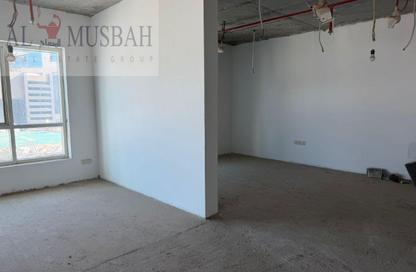 Office Space - Studio - 2 Bathrooms for rent in Al Majaz 2 - Al Majaz - Sharjah