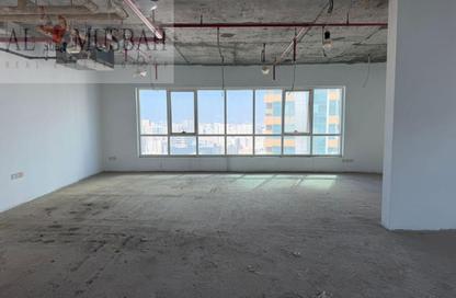 Office Space - Studio - 2 Bathrooms for rent in Al Majaz 2 - Al Majaz - Sharjah