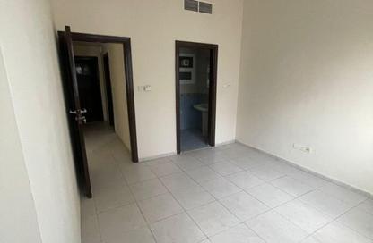 Apartment - 1 Bedroom - 2 Bathrooms for rent in Al Qasimia - Sharjah