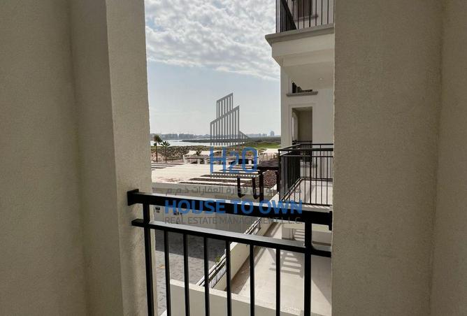 70269951 - صورة العقار 2