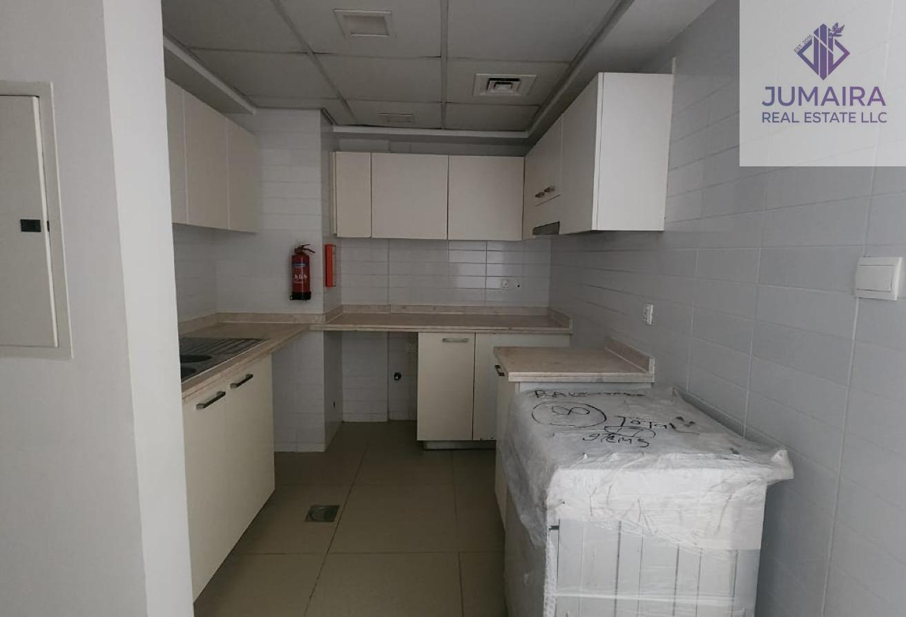 Luxury 2BR IM MARJAN ISLAND Beach Access POOL GYM