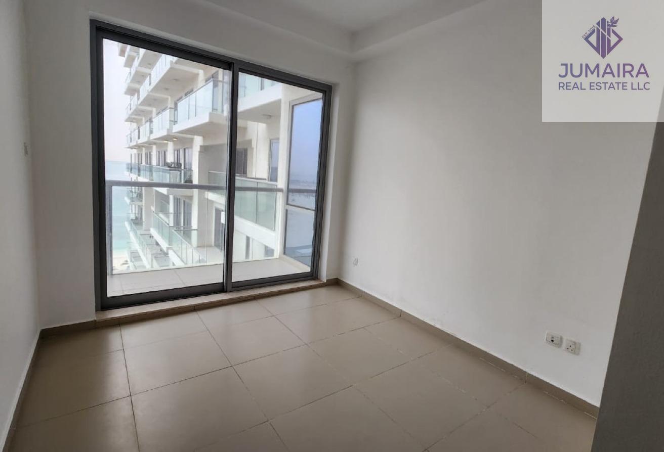 Luxury 2BR IM MARJAN ISLAND Beach Access POOL GYM