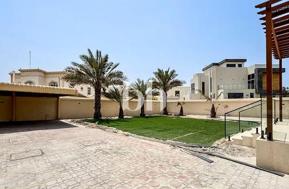 Villa - 4 - 5 for rent in Nad Al Sheba 4 - Nad Al Sheba - Dubai