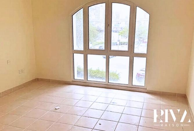 122900327 - Property Image 3