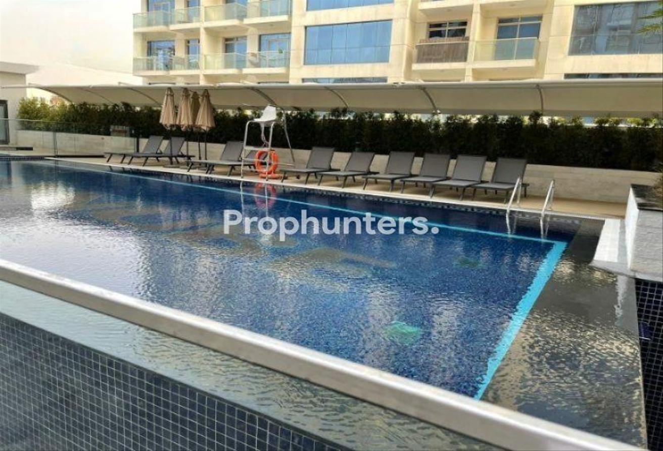 Vacant Soon | Pool View | Prime location photo 9