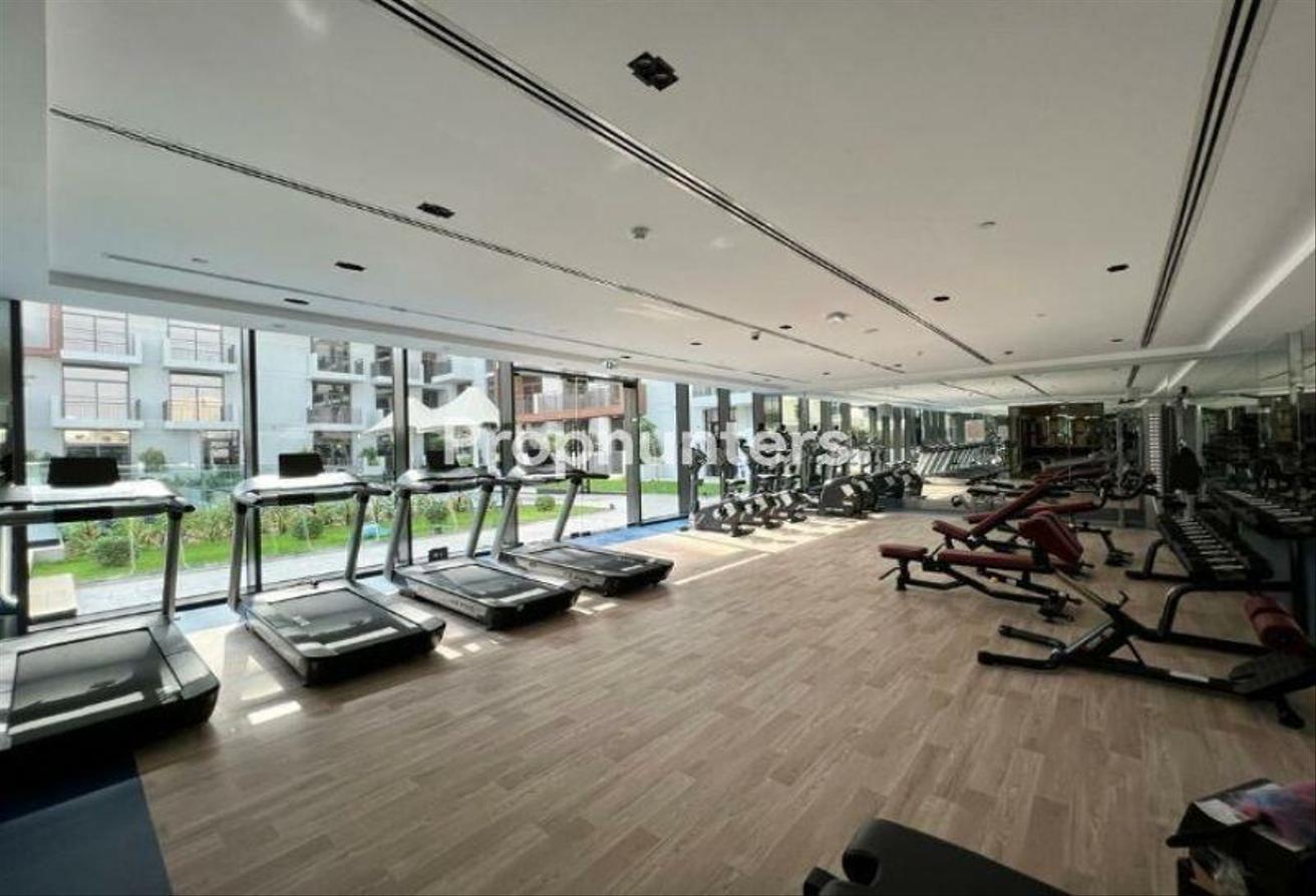 Vacant Soon | Pool View | Prime location photo 12